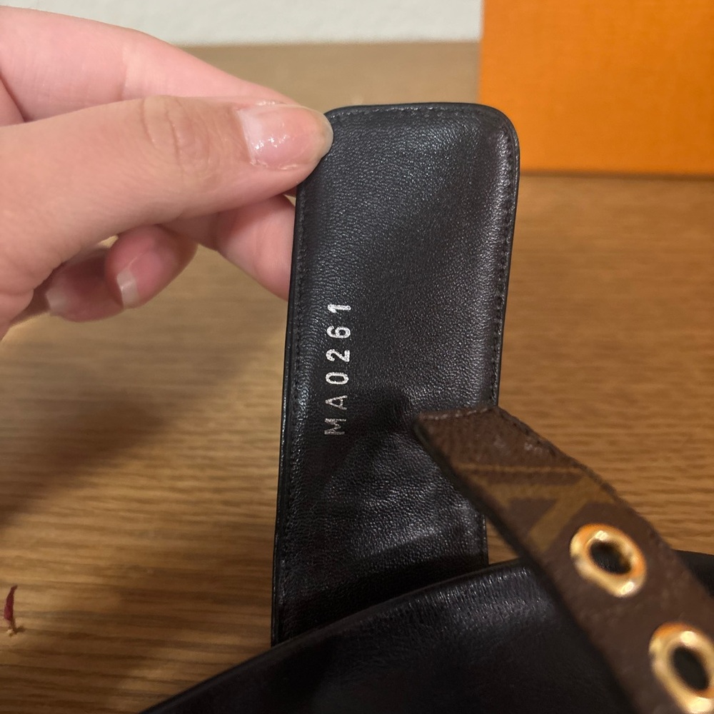 Original Louis Vuitton Bom Dia Flat Mule 1A3R5M Monogram Brown Sandals Size 38 - Picture 14 of 14